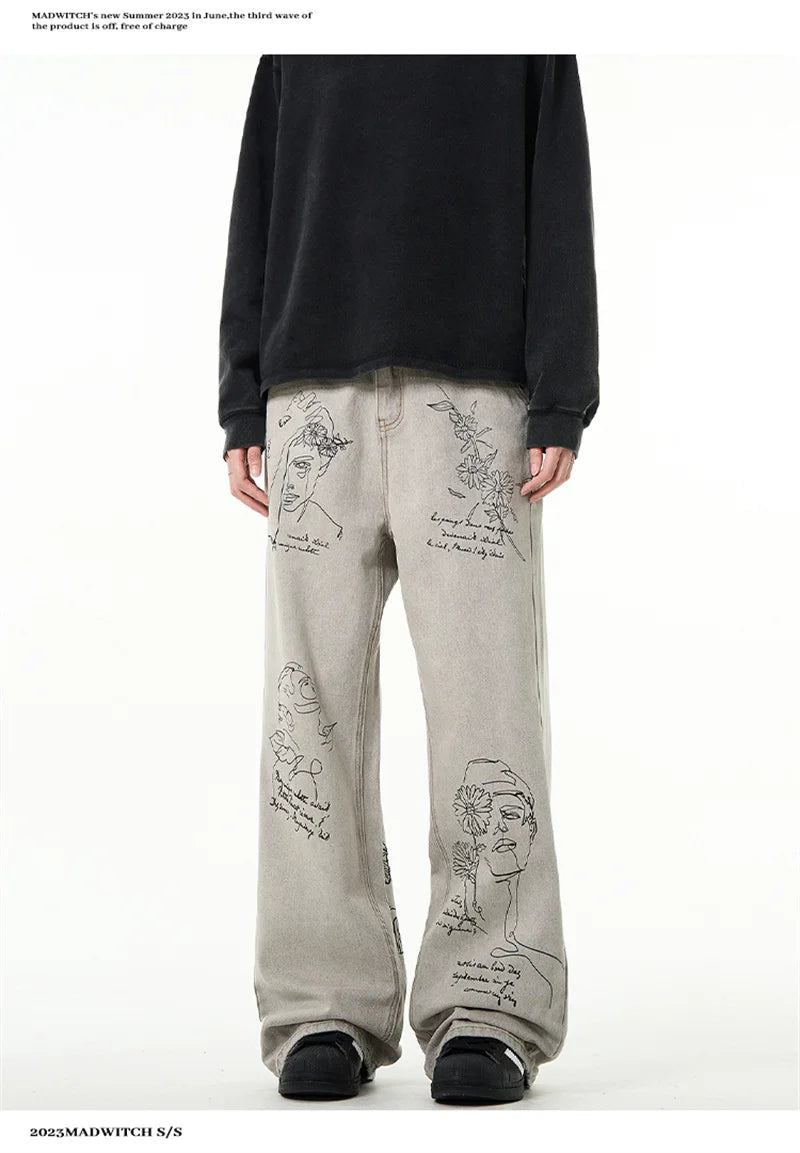 جينز مطبوع عليه رسومات جرافيتي أمريكية عتيقة